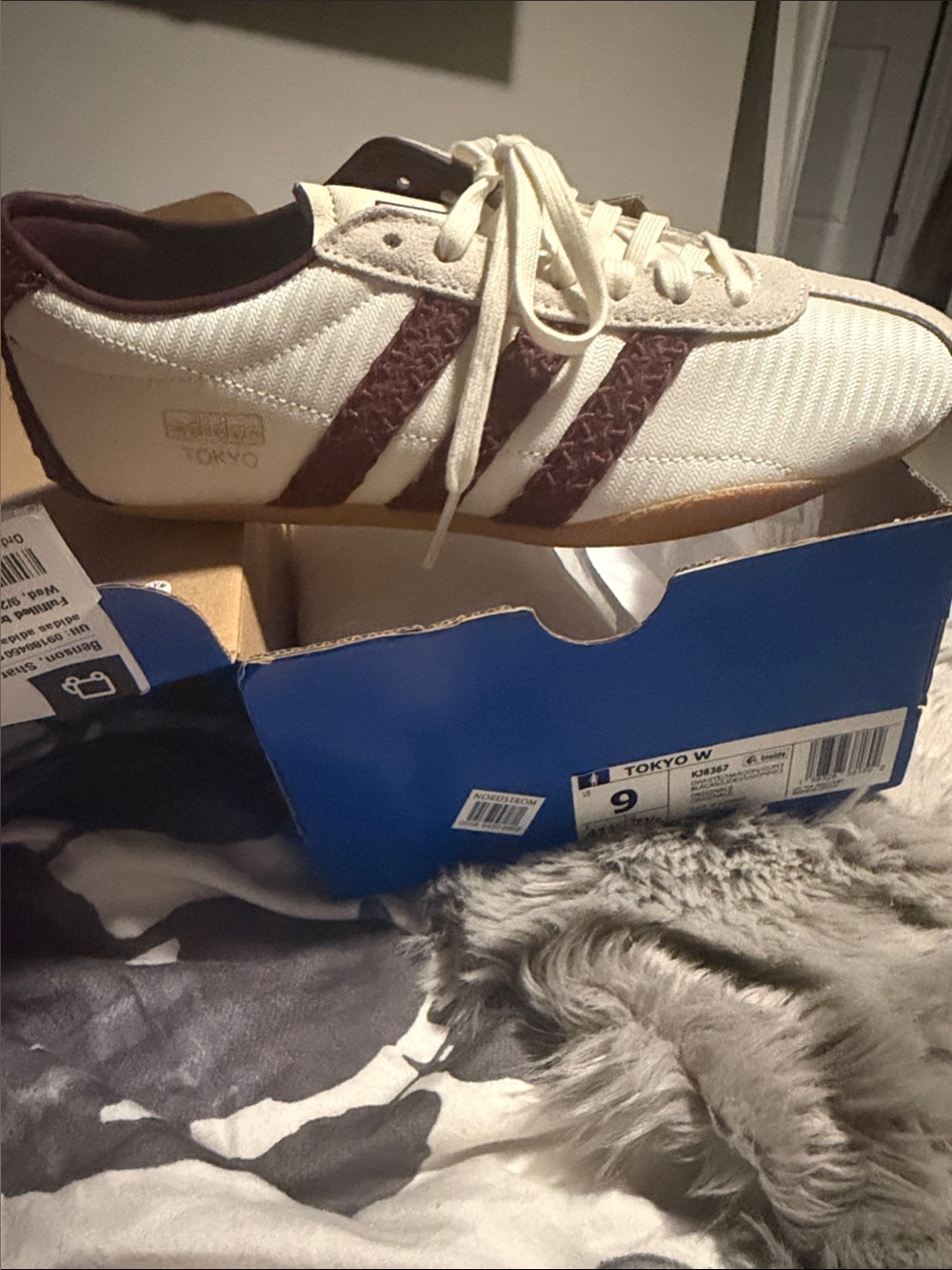 Sold Out adidas Tokyo W Cream and Burgundy Low-Top Sneakers